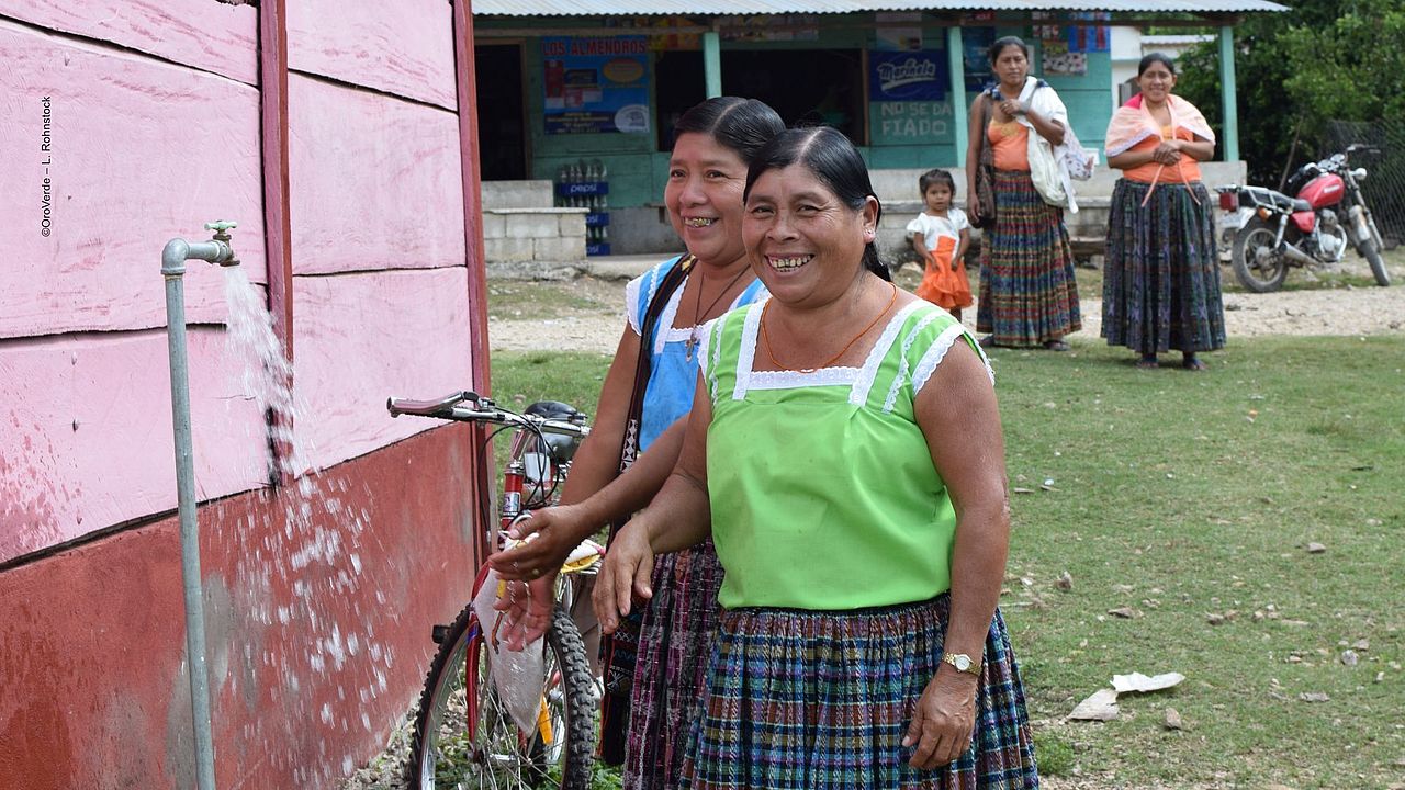 Wasser marsch in Guatemala ©OroVerde – L. Rohnstock