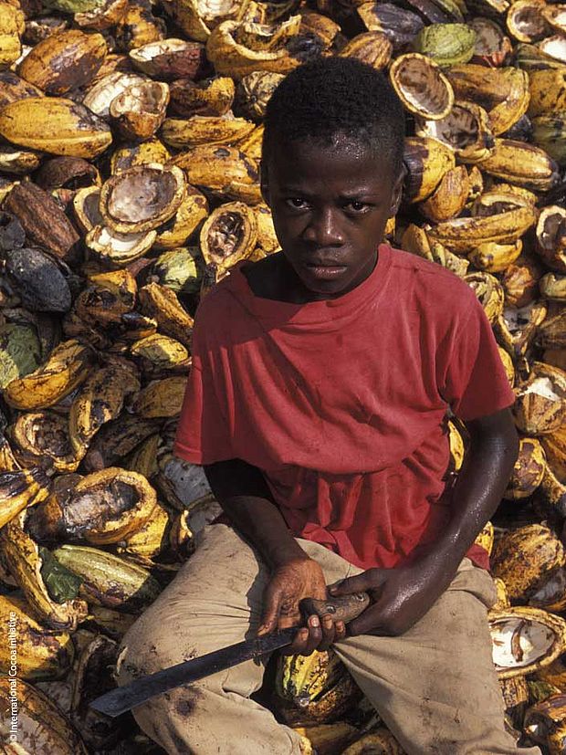 Kinderarbeit ist in den kakaoproduzierenden Ländern weit verbreitet 