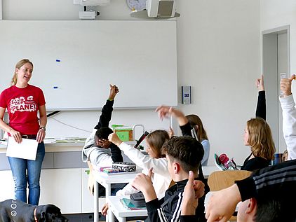 Tatort-Tropenwald: Bildungsarbeit mit Klasse von Bonns Fünfter. Schüler*innen erarbeiten Klimaschutz. ©OroVerde