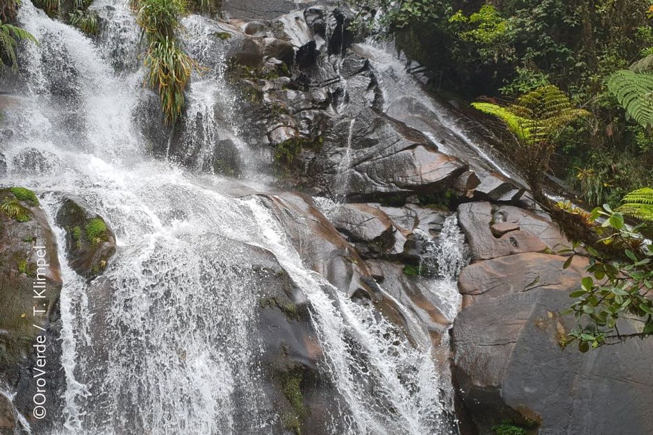 Chilasco Wasserfall ©OroVerde