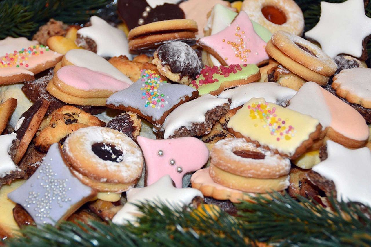 Weihnachtskekse Bunte Weihnachtsplätzchen nachhaltig backen. Wir erklären, wie das funktioniert.