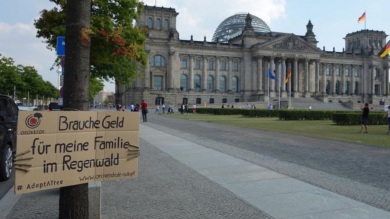 Brauche Geld für meine Familie im Regenwald ©OroVerde