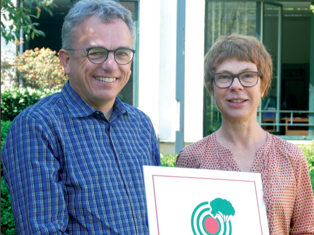  Dr. Volkhard Wille widmet sich neuen Aufgaben und übergibt die Stiftungsleitung an Martina Schaub.